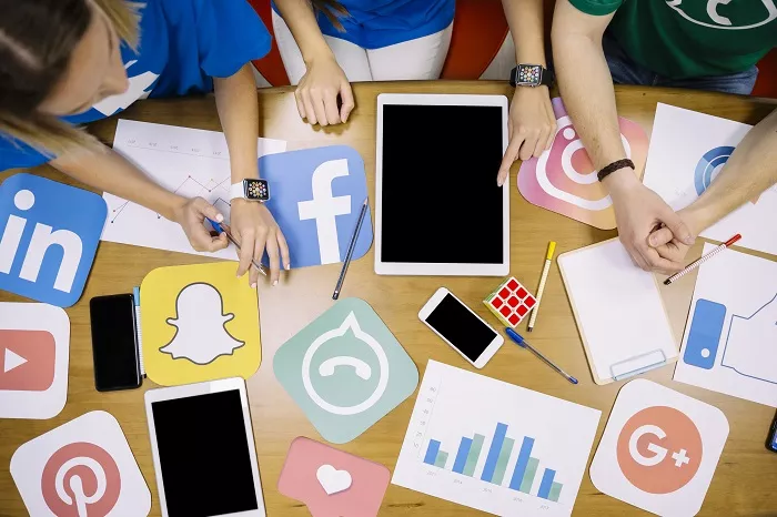 Les réseaux sociaux : un réel outil de communication